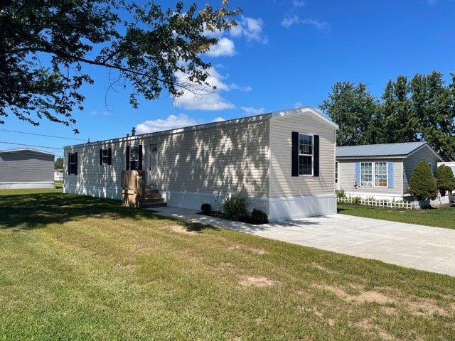 8 Oak Drive Hamlin NY 14464