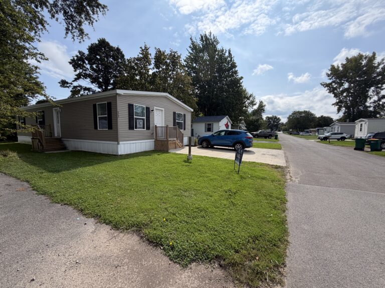 Gallery for 33 Locust Drive, LO33 at Creekside of Hamlin: Image 13 of 22