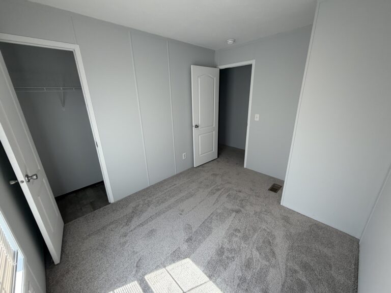 Gallery for 9 Farmingdale Drive, FA09 at Creekside of Hamlin: Image 13 of 17