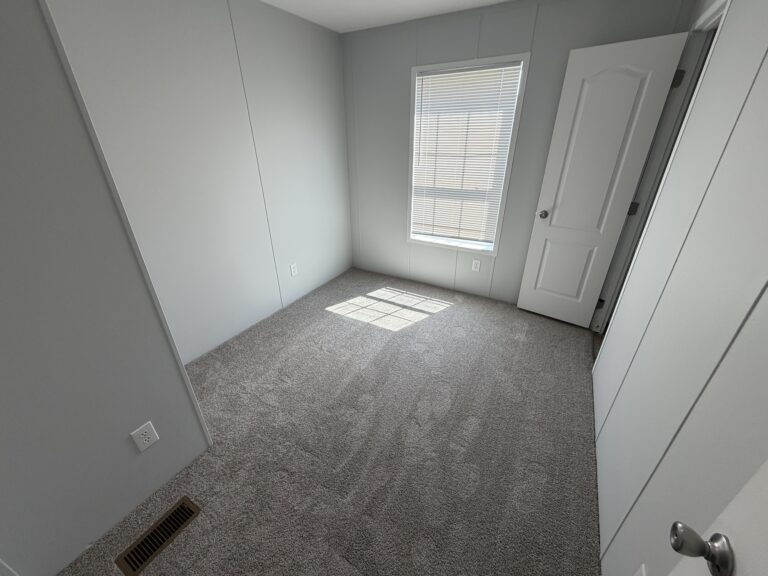 Gallery for 9 Farmingdale Drive, FA09 at Creekside of Hamlin: Image 12 of 17