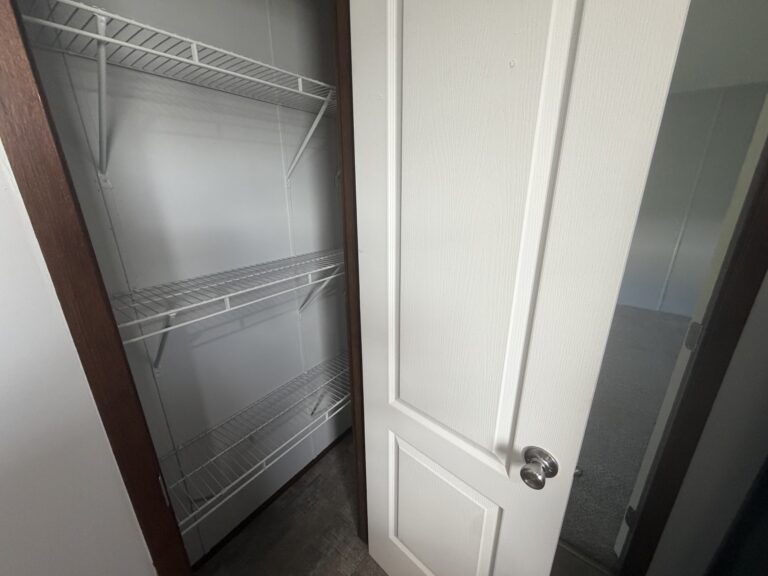 Gallery for 9 Farmingdale Drive, FA09 at Creekside of Hamlin: Image 6 of 17
