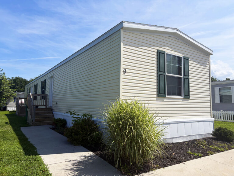 Gallery for 9 Farmingdale Drive, FA09 at Creekside of Hamlin: Image 1 of 17
