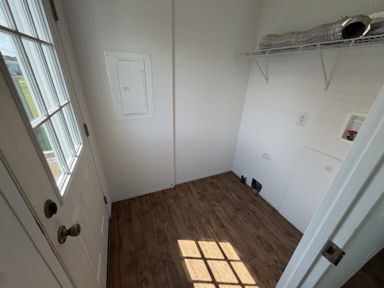 Gallery for 14 Farmingdale Drive Hamlin 14464 NY, FA14 at Creekside of Hamlin: Image 9 of 10